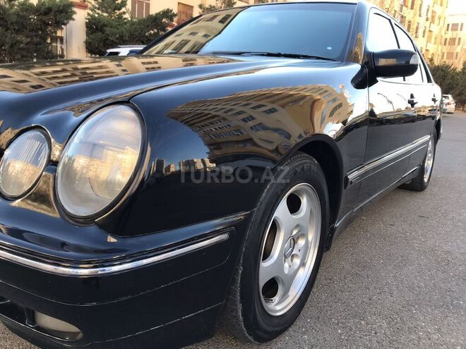 Mercedes E 220 2000, 500,000 km - 2.2 l - Bakı