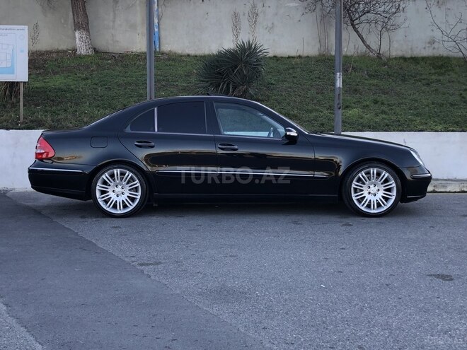 Mercedes E 320 2004, 289,000 km - 3.2 l - Bakı