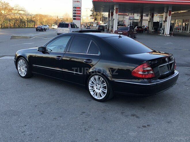 Mercedes E 320 2004, 289,000 km - 3.2 l - Bakı