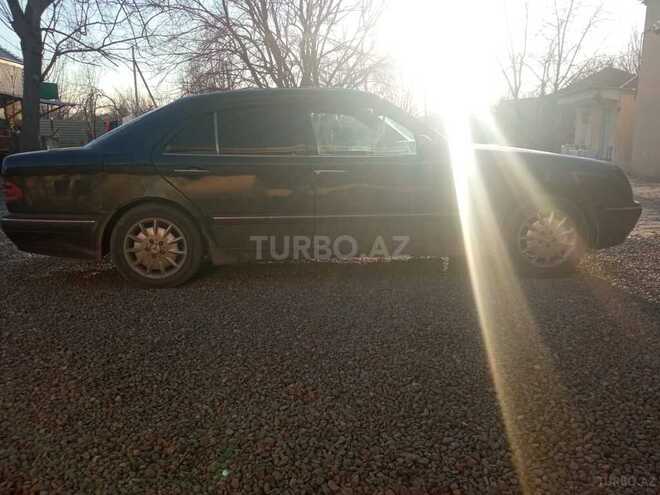 Mercedes E 300 1995, 570,000 km - 3.0 l - Bərdə