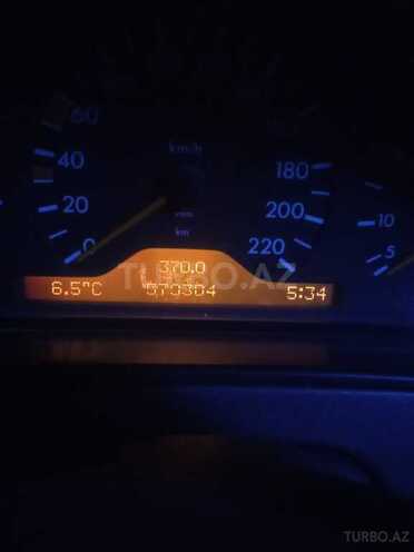 Mercedes E 300 1995, 570,000 km - 3.0 l - Bərdə