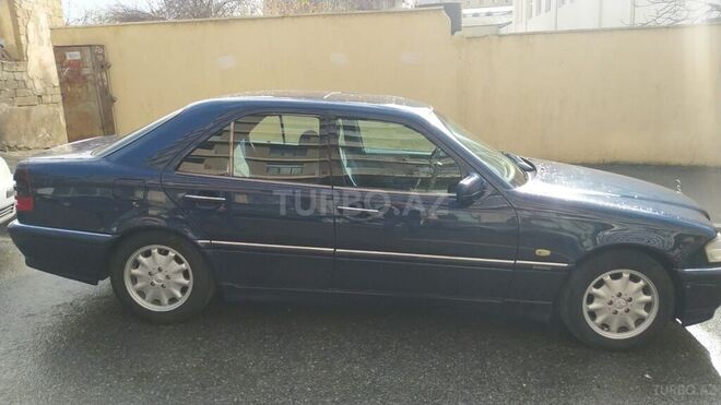 Mercedes C 240 1997, 390,000 km - 2.4 l - Bakı