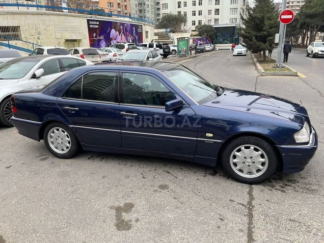 Mercedes C 240 1997, 390,000 km - 2.4 l - Bakı