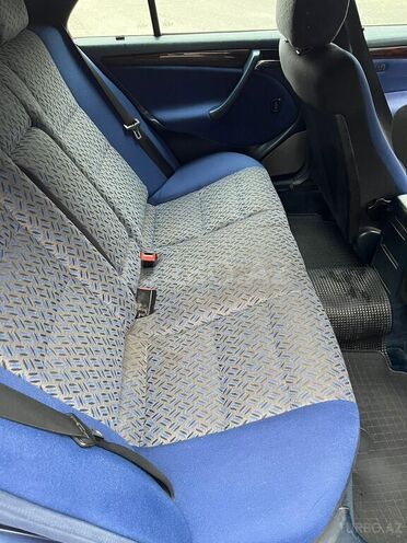 Mercedes C 240 1997, 390,000 km - 2.4 l - Bakı