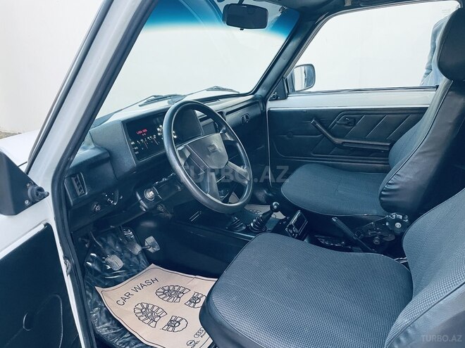 LADA (VAZ) Niva 2002, 317,000 km - 1.7 л - Bakı