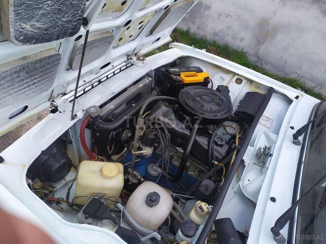 LADA (VAZ) 2107 2004, 80,000 km - 1.6 л - Şabran