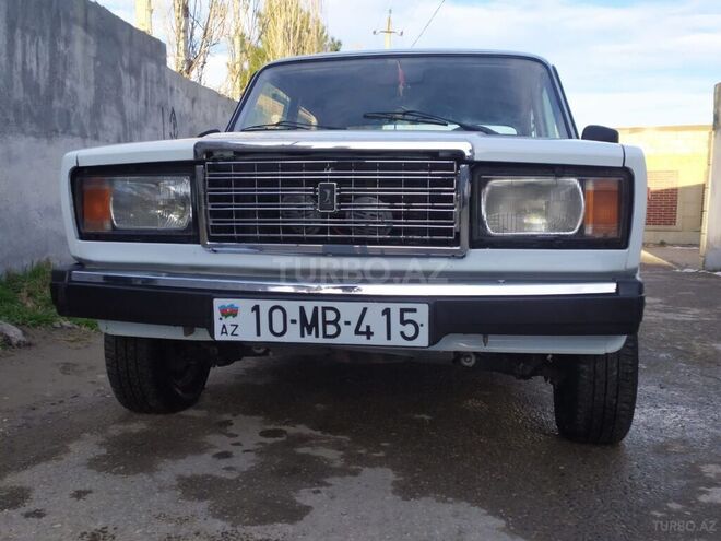 LADA (VAZ) 2107 2004, 80,000 km - 1.6 л - Şabran