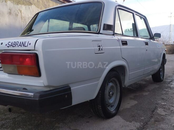 LADA (VAZ) 2107 2004, 80,000 km - 1.6 л - Şabran
