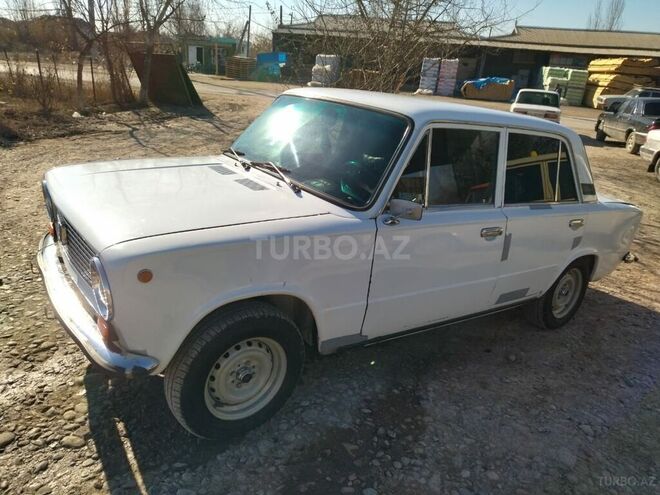 LADA (VAZ) 21011 1976, 99,535 km - 1.6 l - Sabirabad