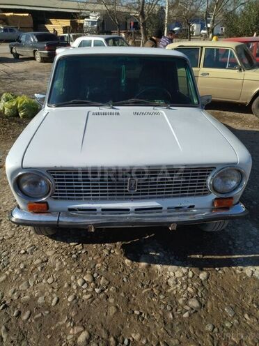 LADA (VAZ) 21011 1976, 99,535 km - 1.6 l - Sabirabad