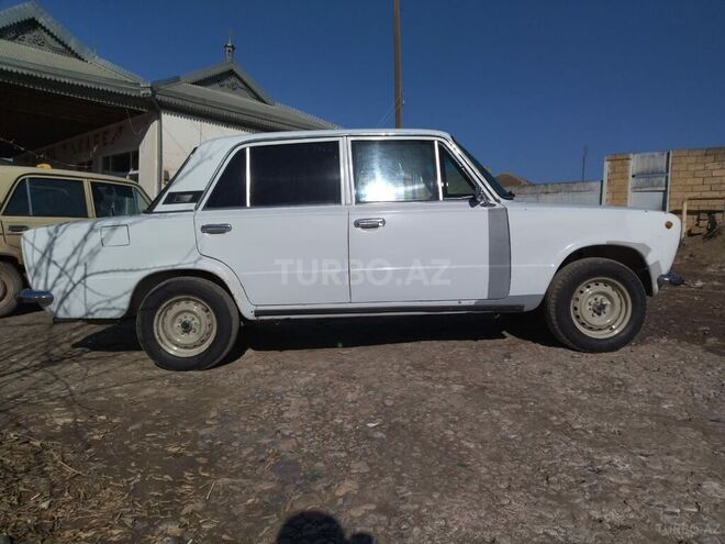 LADA (VAZ) 21011 1976, 99,535 km - 1.6 l - Sabirabad