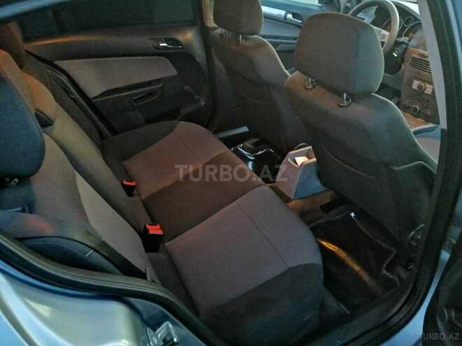 Opel Astra 2006, 178,000 km - 1.4 l - Gəncə