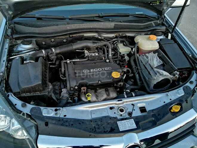 Opel Astra 2006, 178,000 km - 1.4 l - Gəncə