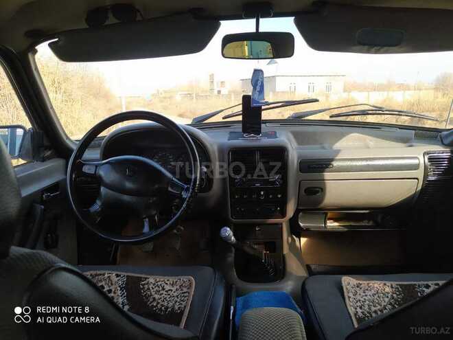 GAZ 3110 1999, 35,000 km - 2.4 л - İmişli