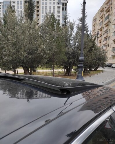 BMW 523 2010, 153,000 km - 3.0 л - Bakı