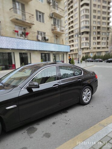 BMW 523 2010, 153,000 km - 3.0 л - Bakı