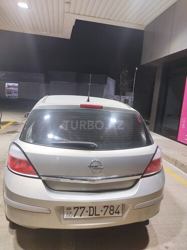 Opel Astra 2006, 173,000 km - 1.4 л - Bakı