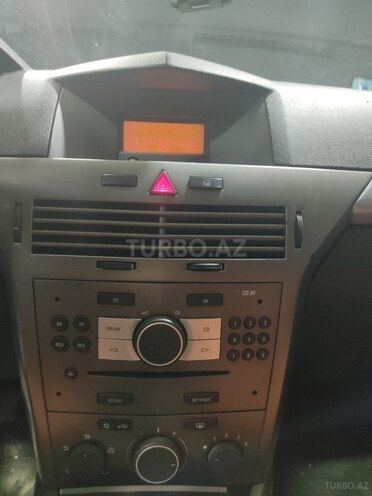 Opel Astra 2006, 173,000 km - 1.4 л - Bakı