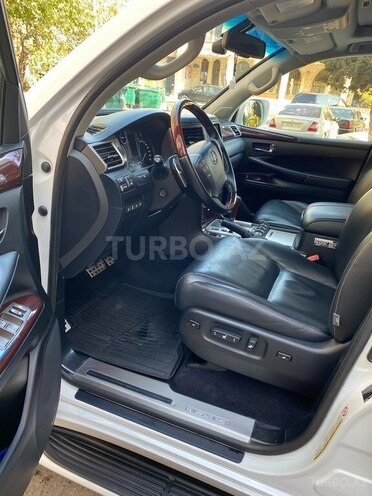 Lexus LX 570 2013, 114,000 km - 5.7 l - Bakı
