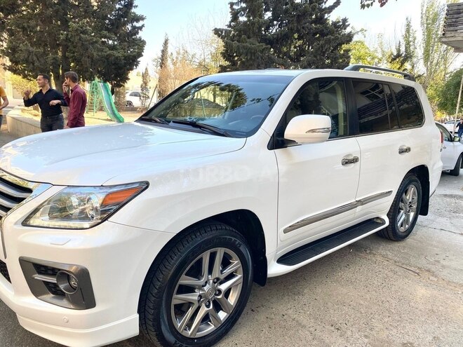 Lexus LX 570 2013, 114,000 km - 5.7 l - Bakı