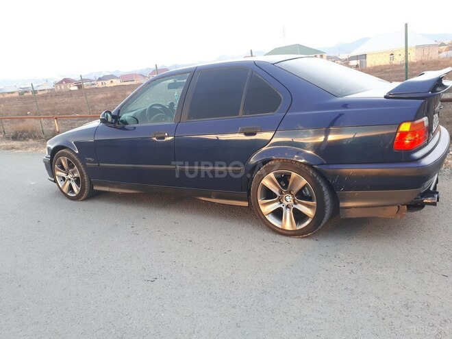 BMW 320 1994, 225,000 km - 2.0 l - Gəncə