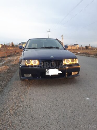 BMW 320 1994, 225,000 km - 2.0 l - Gəncə