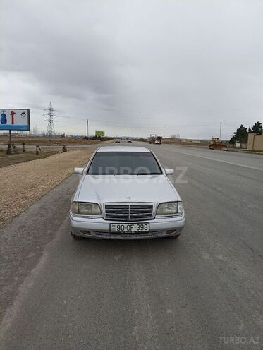 Mercedes C 200 1996, 267,000 km - 2.0 л - Quba