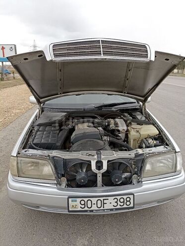 Mercedes C 200 1996, 267,000 km - 2.0 л - Quba