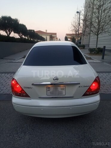 Nissan Sunny 2008, 196,400 km - 1.6 л - Bakı