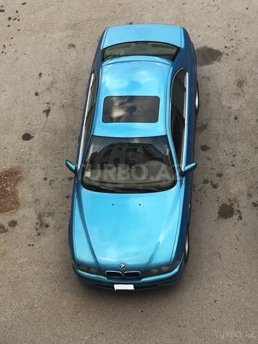 BMW 523 1998, 666,666 km - 2.5 л - Sumqayıt