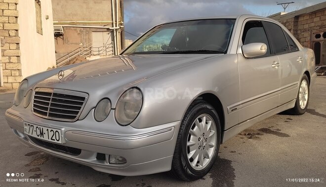 Mercedes E 270 2001, 355,000 km - 2.7 l - Bakı