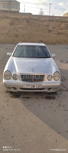 Mercedes E 270 2001, 355,000 km - 2.7 l - Bakı