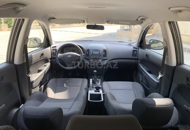 Hyundai i30 2010, 115,500 km - 1.4 l - Bakı