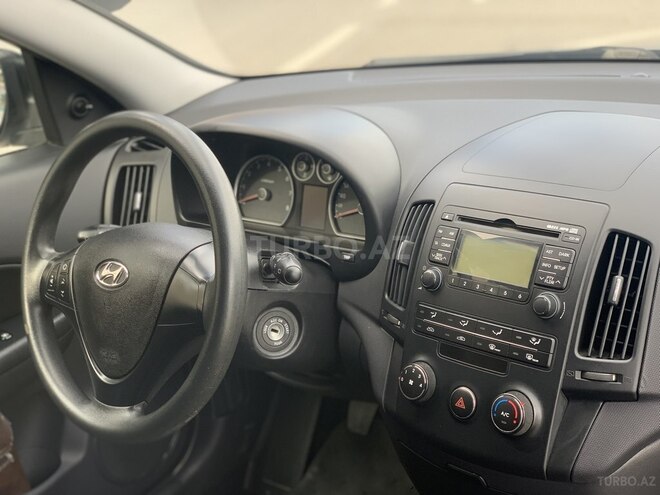 Hyundai i30 2010, 115,500 km - 1.4 l - Bakı