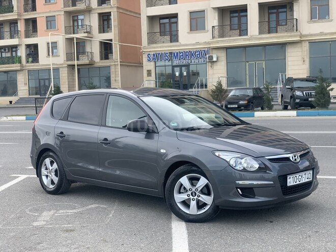 Hyundai i30 2010, 115,500 km - 1.4 l - Bakı