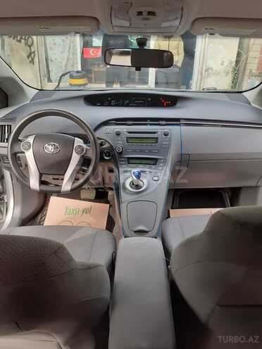 Toyota Prius 2010, 137,000 km - 1.8 л - Bakı