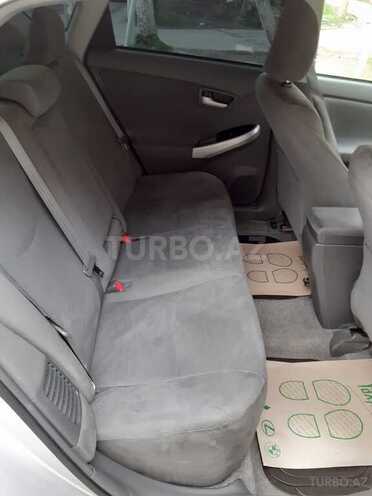 Toyota Prius 2010, 137,000 km - 1.8 л - Bakı