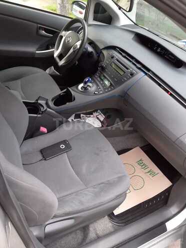 Toyota Prius 2010, 137,000 km - 1.8 л - Bakı