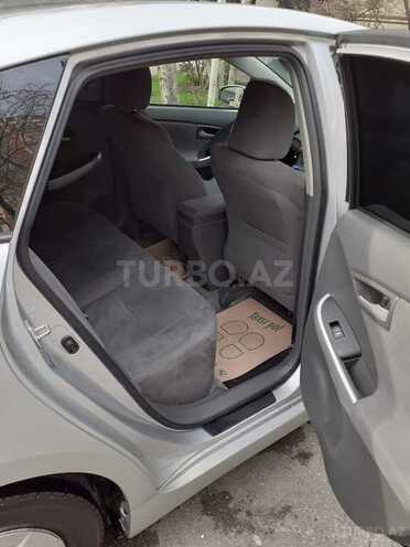 Toyota Prius 2010, 137,000 km - 1.8 л - Bakı
