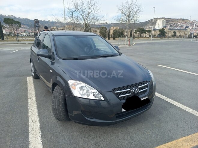 Kia Ceed 2009, 174,600 km - 1.6 l - Bakı