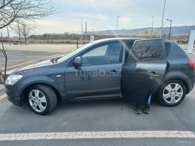 Kia Ceed 2009, 174,600 km - 1.6 l - Bakı