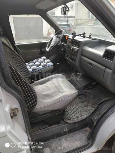 Volkswagen Transporter 1996, 668,762 km - 2.4 l - Bakı