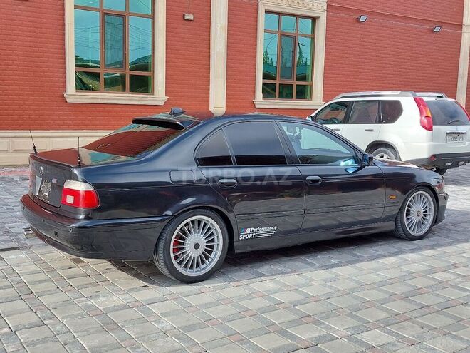 BMW 528 1997, 116,000 km - 2.8 l - Şirvan