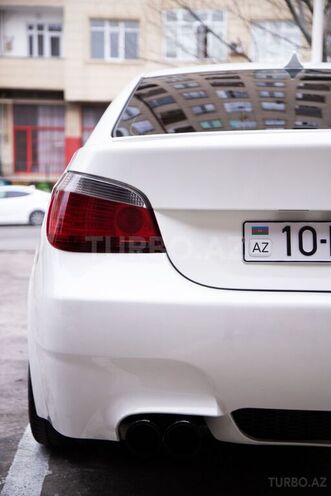 BMW 530 2006, 285,000 km - 3.0 l - Bakı