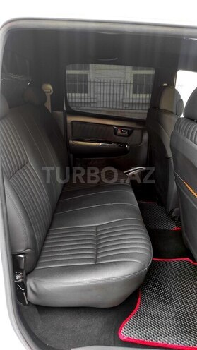 Toyota Hilux 2012, 230,800 km - 2.7 л - Bakı