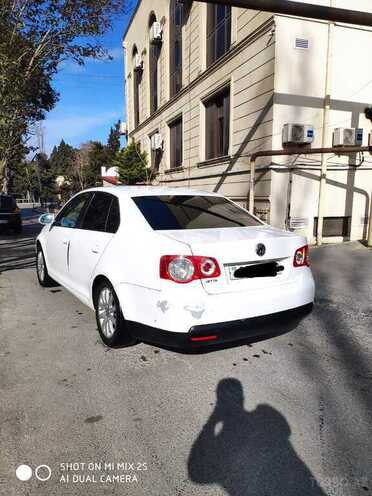 Volkswagen Jetta 2010, 344,000 km - 1.6 l - Bakı