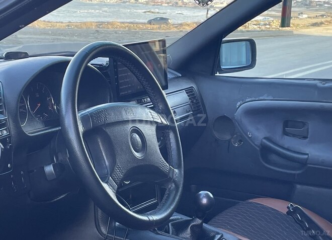 BMW 316 1993, 198,509 km - 1.6 l - Sumqayıt