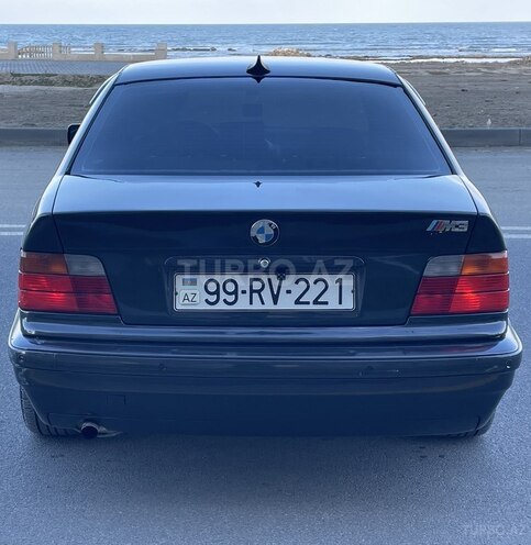 BMW 316 1993, 198,509 km - 1.6 l - Sumqayıt