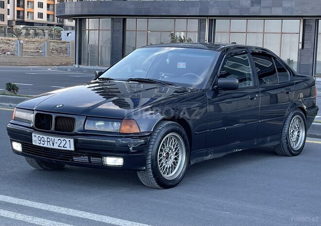 BMW 316 1993, 198,509 km - 1.6 l - Sumqayıt