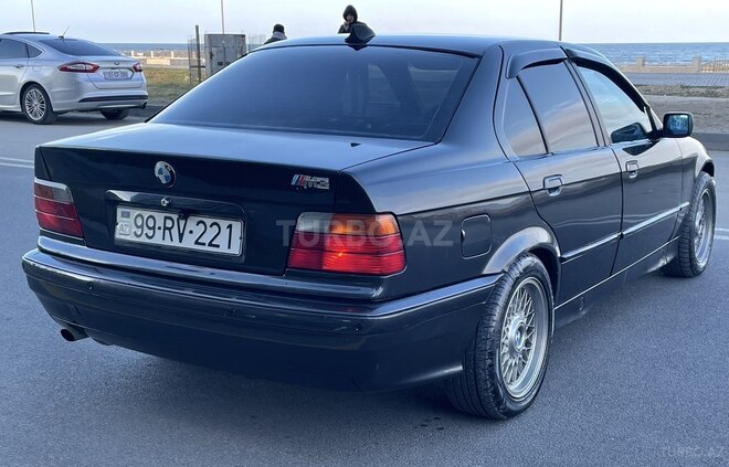 BMW 316 1993, 198,509 km - 1.6 l - Sumqayıt